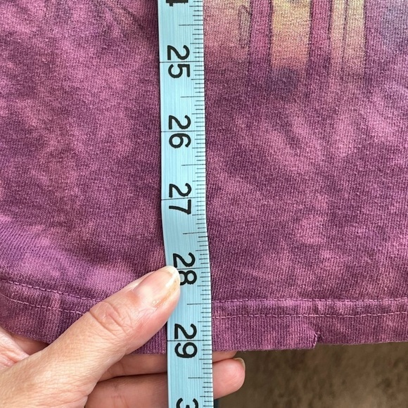 The Mountain Shirt Purple Tie Dye Cat Tee Nature Graphic Shirt 2013 Unisex Large - Picture 9 of 9